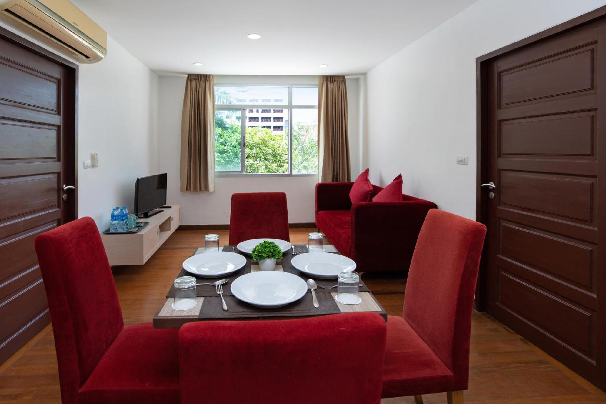 Icheck Inn Residences Patong Exterior foto