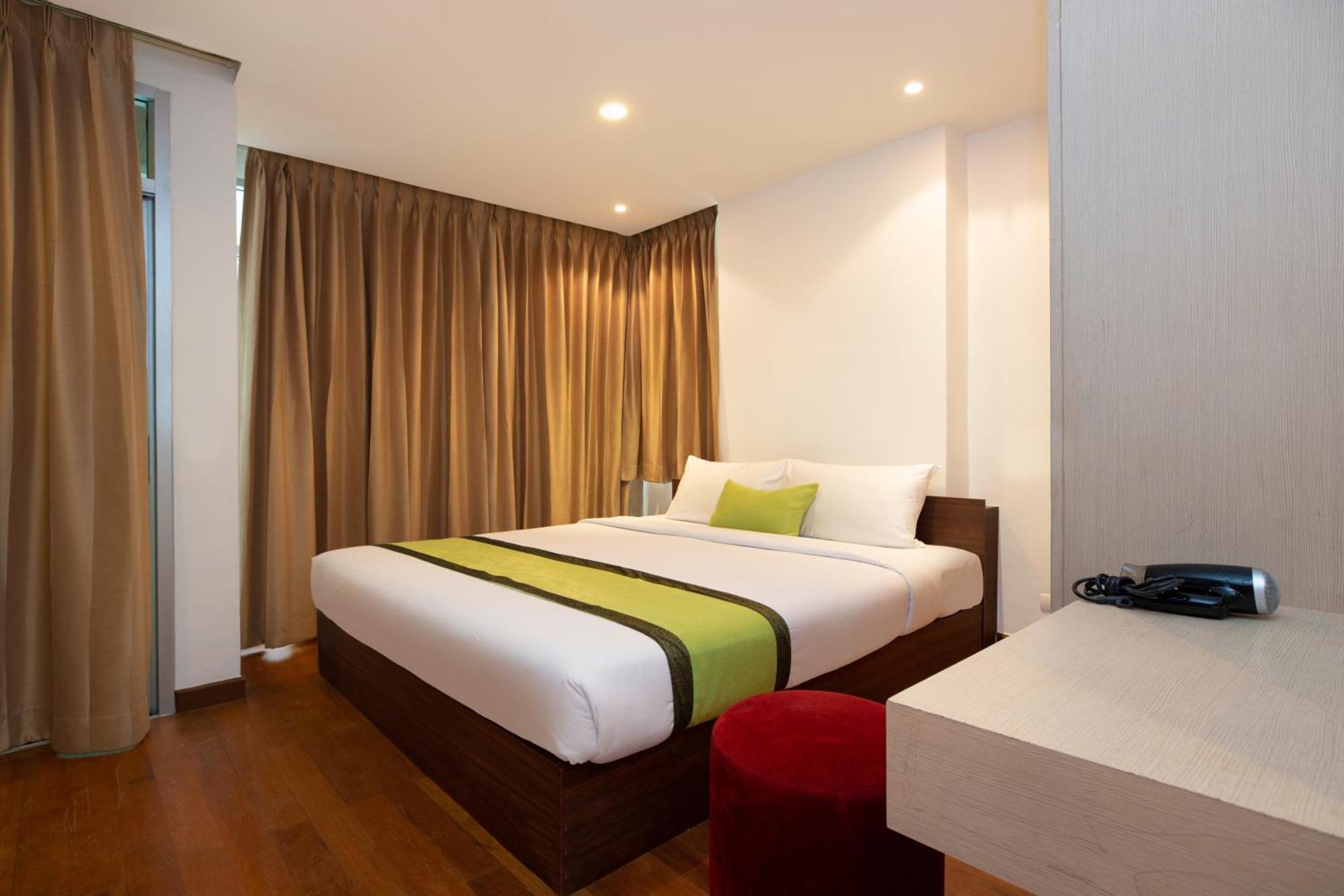 Icheck Inn Residences Patong Exterior foto