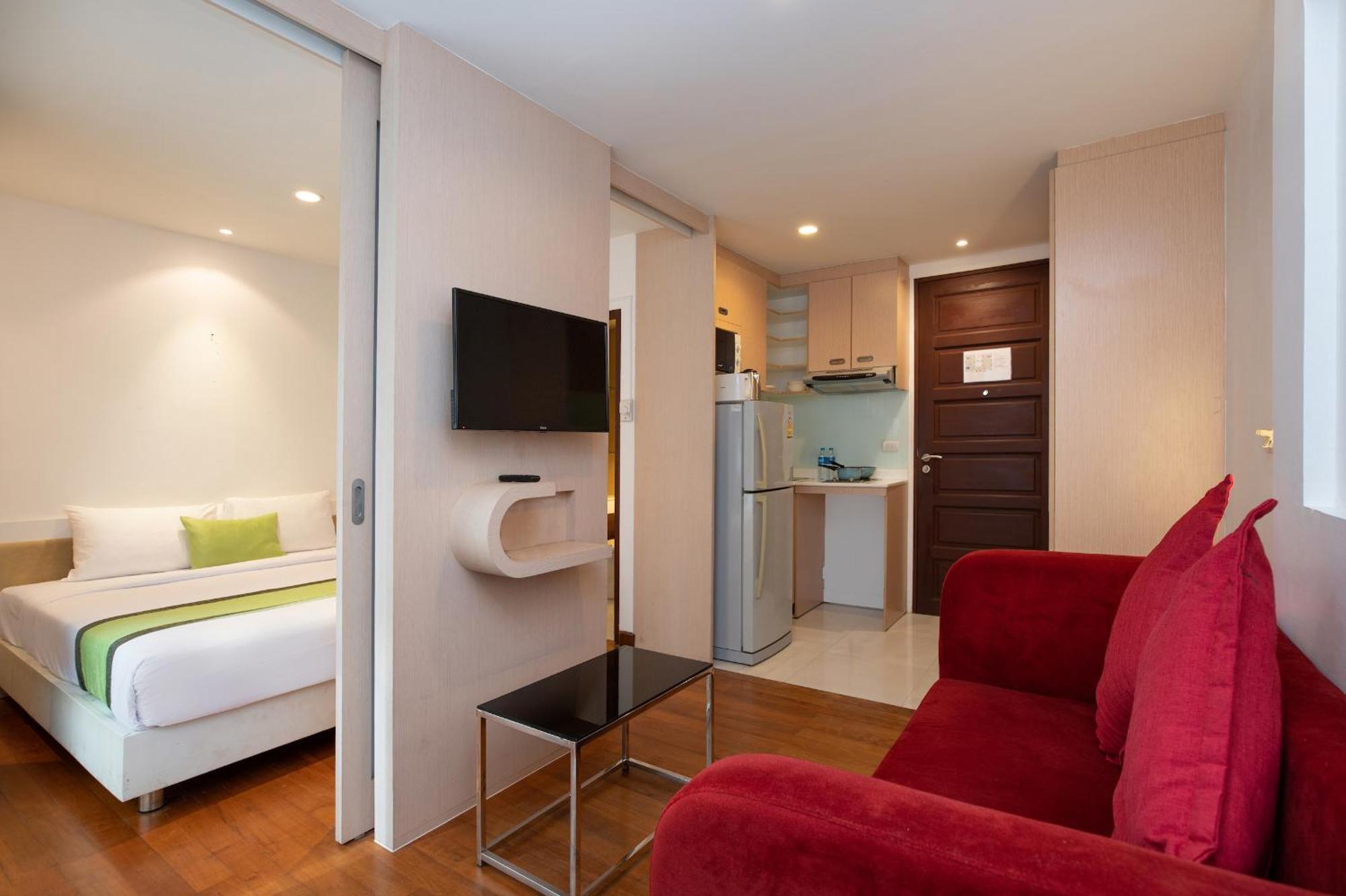 Icheck Inn Residences Patong Exterior foto
